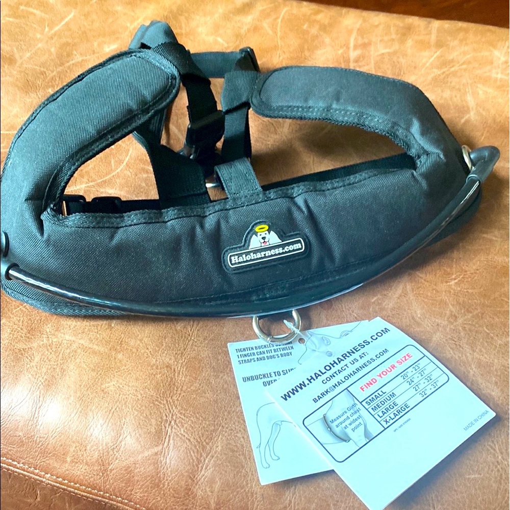 Dog halo harness. No neck trauma and best training and control size large